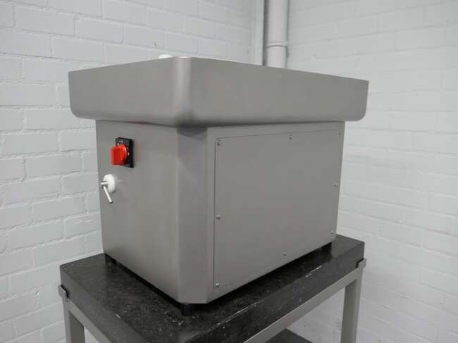 Freund / Ifooma grinder TG105 - Food processing equipment: picture 3 Freund / Ifooma grinder TG105 - Food processing equipment: picture 3