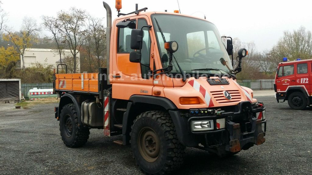 Mercedes-Benz Unimog U 300 Kipper Zugmaschine Kommunalhydraulik U 500 400 U 300 Kipper Zugmaschine Kommunalhydraulik U 500 400 - Municipal/ Special vehicle: picture 2 Mercedes-Benz Unimog U 300 Kipper Zugmaschine Kommunalhydraulik U 500 400 U 300 Kipper Zugmaschine Kommunalhydraulik U 500 400 - Municipal/ Special vehicle: picture 2