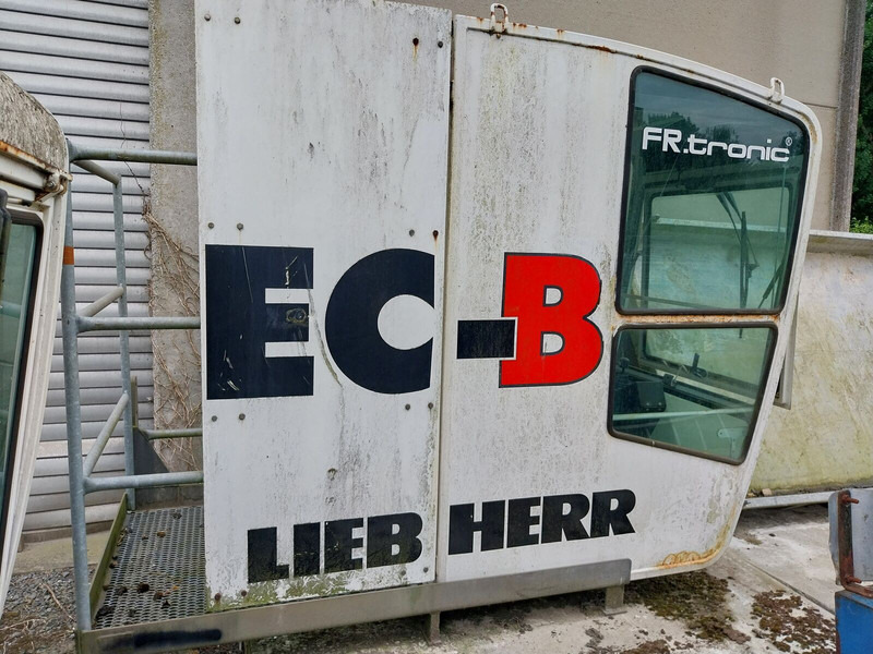 Liebherr 71EC-B5 cabin/radio stering - Tower crane: picture 2 Liebherr 71EC-B5 cabin/radio stering - Tower crane: picture 2