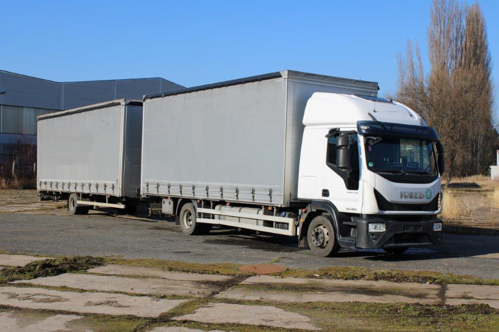 Iveco Eurocargo 120E250 - Curtainsider truck: picture 1 Iveco Eurocargo 120E250 - Curtainsider truck: picture 1