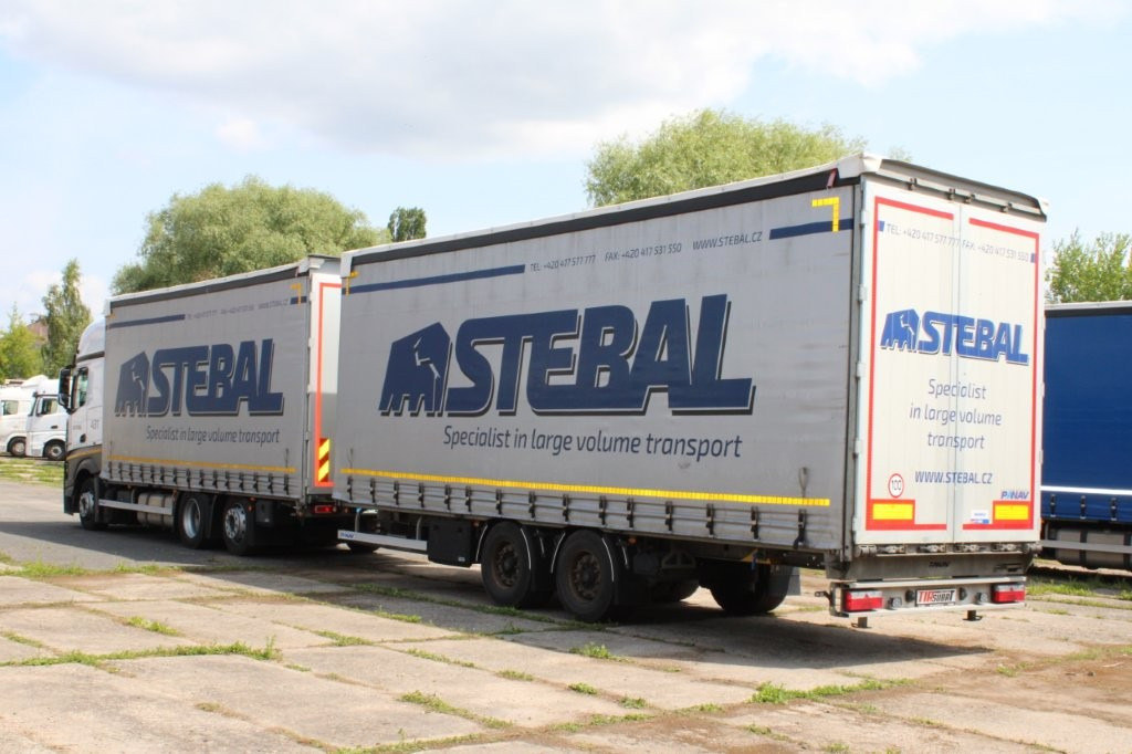 Mercedes-Benz Actros 2542 NAVIGACE + PANAV TVK 18 M (8,20m x 2,4 - Curtainsider truck, Curtainsider trailer: picture 3 Mercedes-Benz Actros 2542 NAVIGACE + PANAV TVK 18 M (8,20m x 2,4 - Curtainsider truck, Curtainsider trailer: picture 3