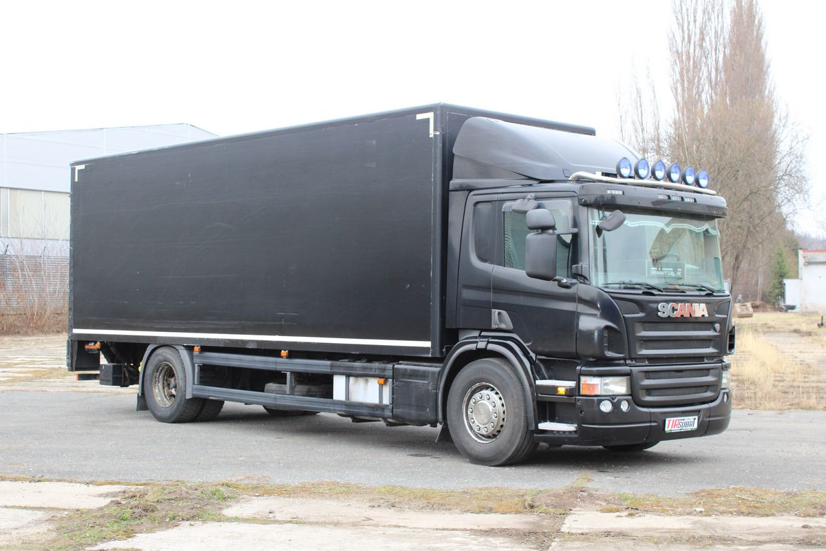 Scania P230 - Box truck: picture 1 Scania P230 - Box truck: picture 1