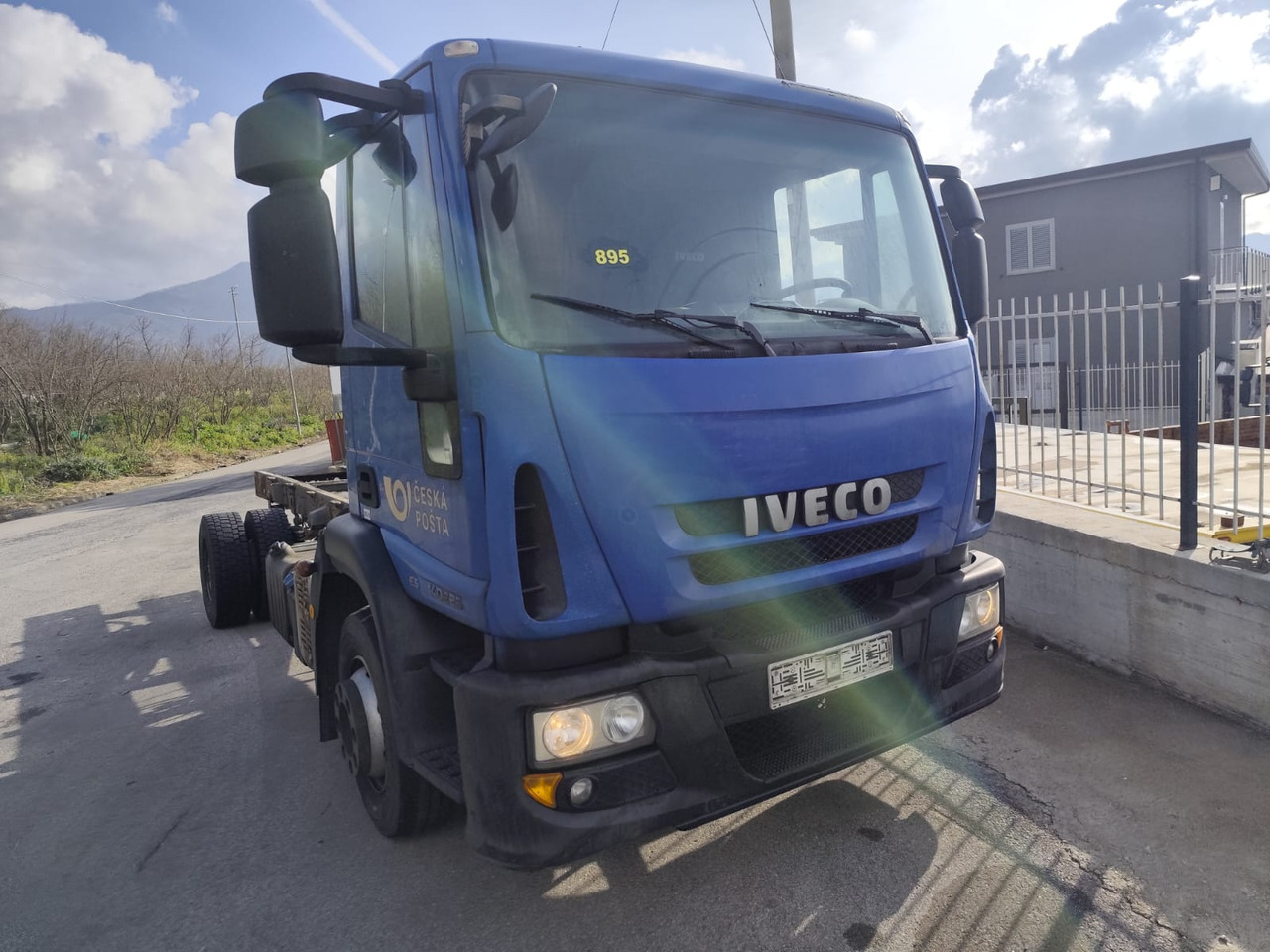 IVECO EUROCARGO 140E25 - Cab chassis truck: picture 1 IVECO EUROCARGO 140E25 - Cab chassis truck: picture 1