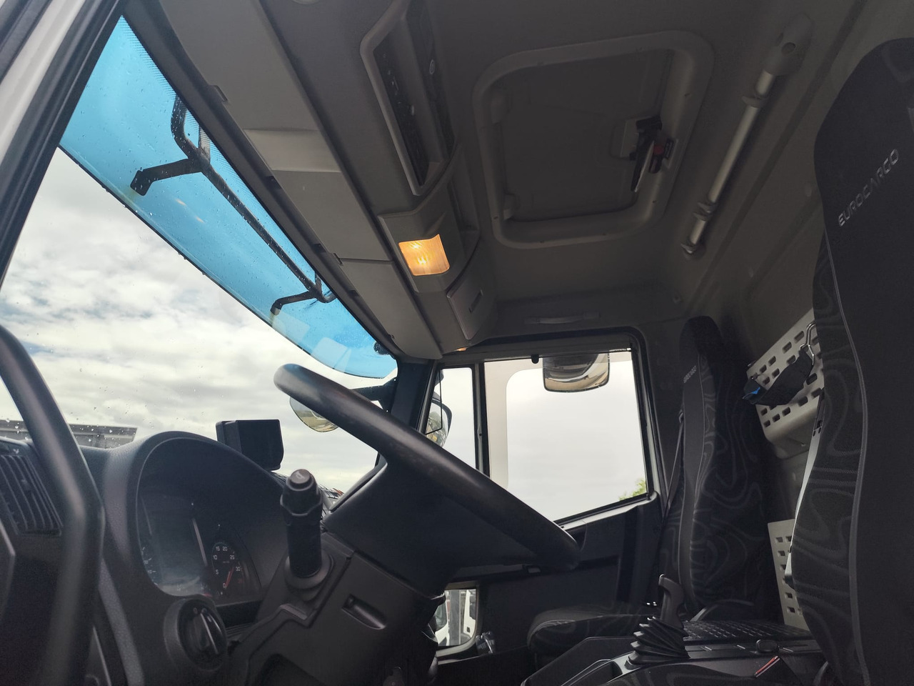 Leasing of IVECO EUROCARGO 160-280 IVECO EUROCARGO 160-280: picture 9