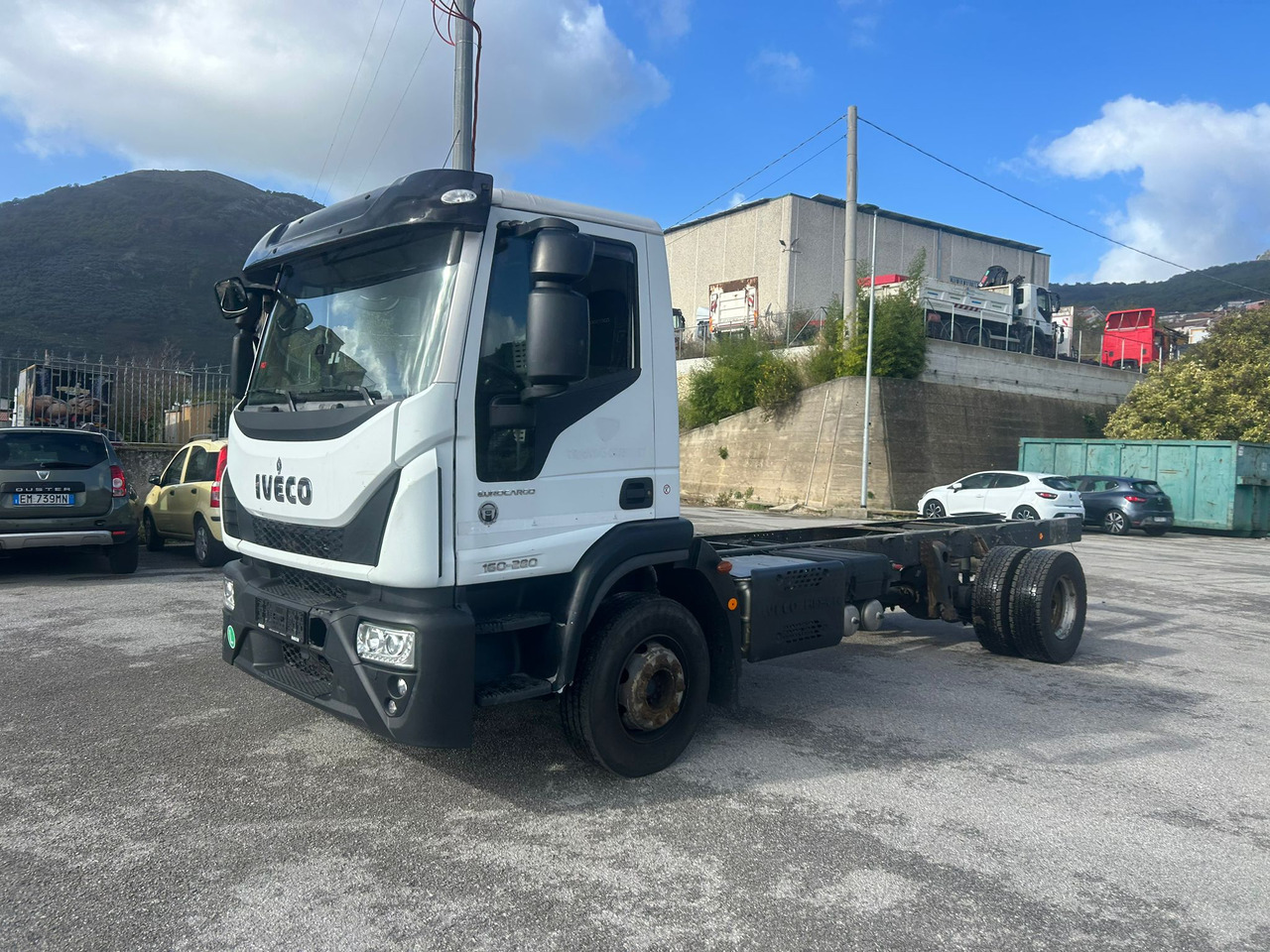 IVECO EUROCARGO 160-280 - Cab chassis truck, Crane truck: picture 5 IVECO EUROCARGO 160-280 - Cab chassis truck, Crane truck: picture 5