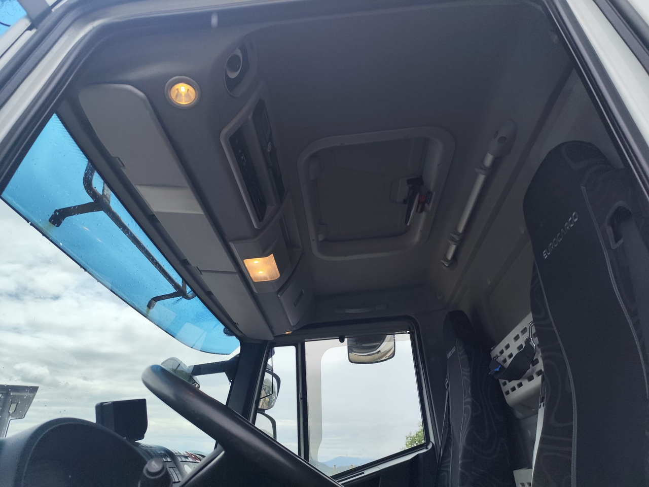 Leasing of IVECO EUROCARGO 160-280 IVECO EUROCARGO 160-280: picture 8