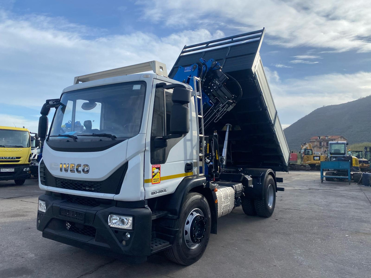 Crane truck IVECO EUROCARGO 190EL28: picture 14