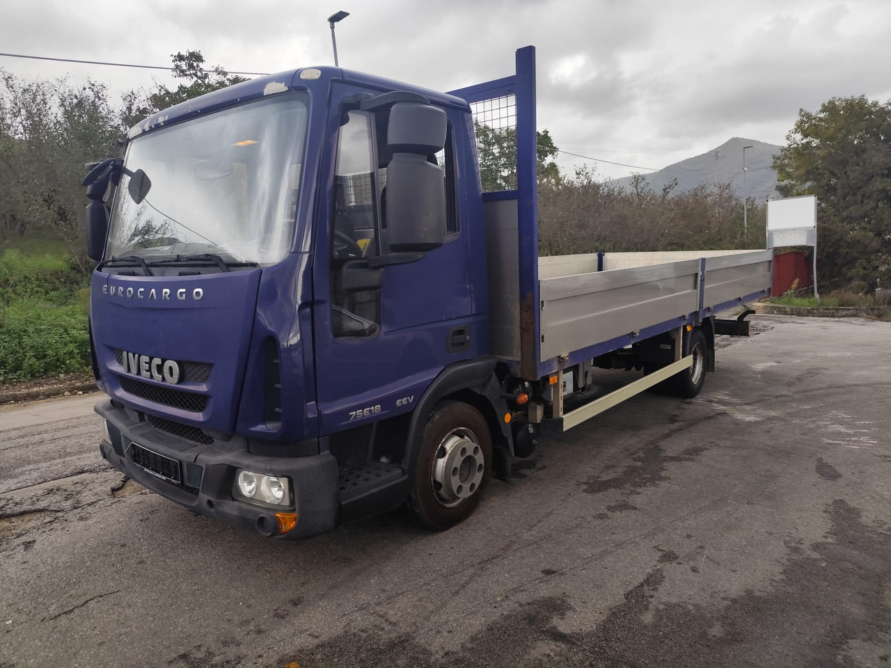 IVECO EUROCARGO 75E18 - Tipper: picture 1 IVECO EUROCARGO 75E18 - Tipper: picture 1