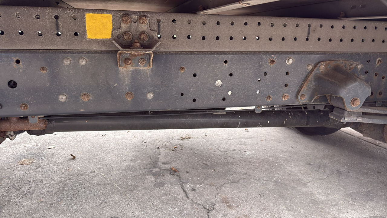 IVECO EUROCARGO 80-190 - Cab chassis truck: picture 3 IVECO EUROCARGO 80-190 - Cab chassis truck: picture 3