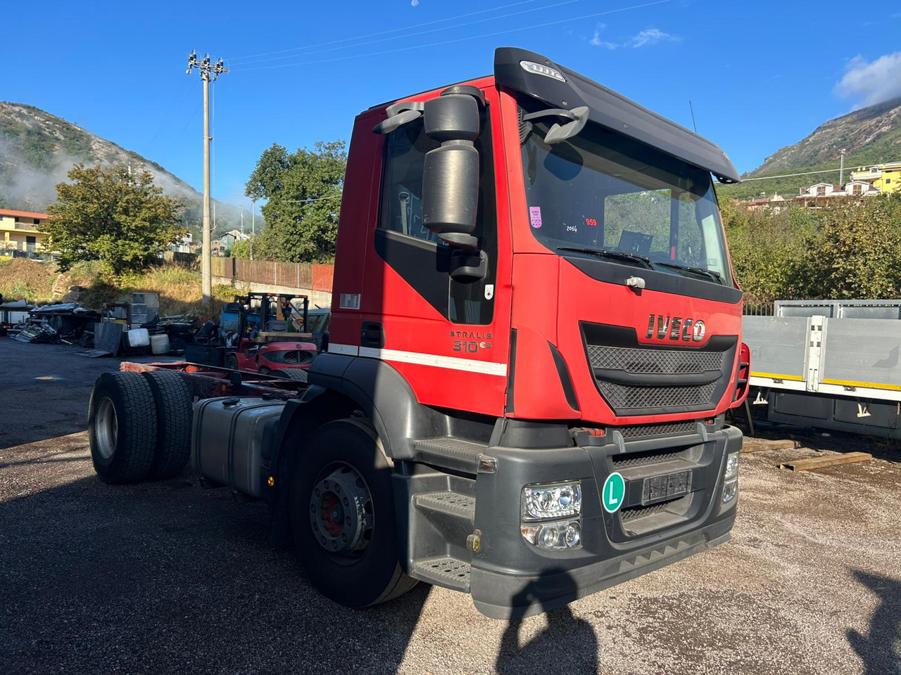 IVECO STRALIS 190S31 - Cab chassis truck: picture 1 IVECO STRALIS 190S31 - Cab chassis truck: picture 1