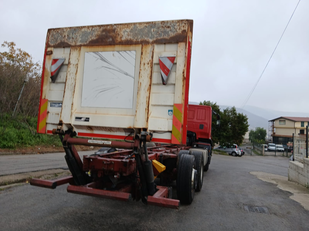 Cab chassis truck IVECO STRALIS AD 260S31: picture 14