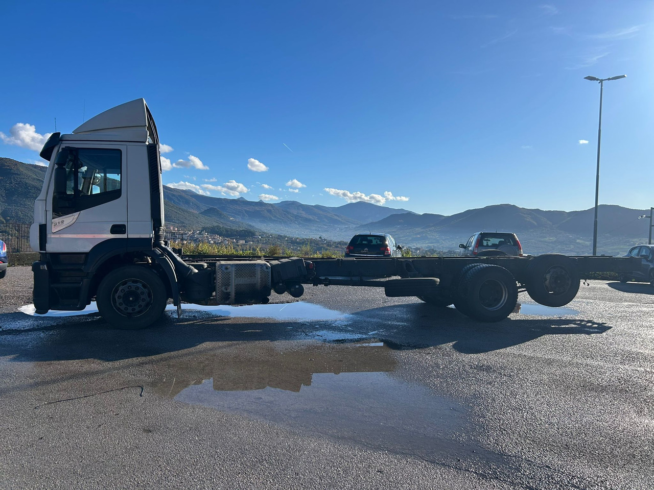 IVECO STRALIS AD 260S31 XP - Cab chassis truck: picture 2 IVECO STRALIS AD 260S31 XP - Cab chassis truck: picture 2