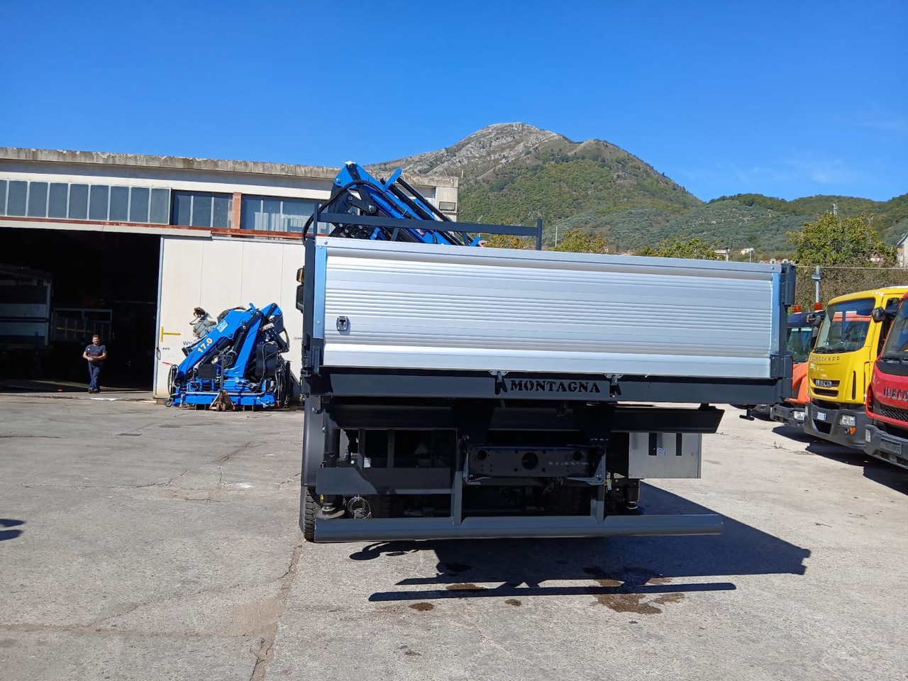 Crane truck, Tipper IVECO STRALIS HI-STREET AD190S42: picture 40