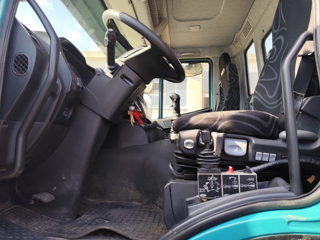 Leasing of IVECO TRAKKER 190T41 IVECO TRAKKER 190T41: picture 45