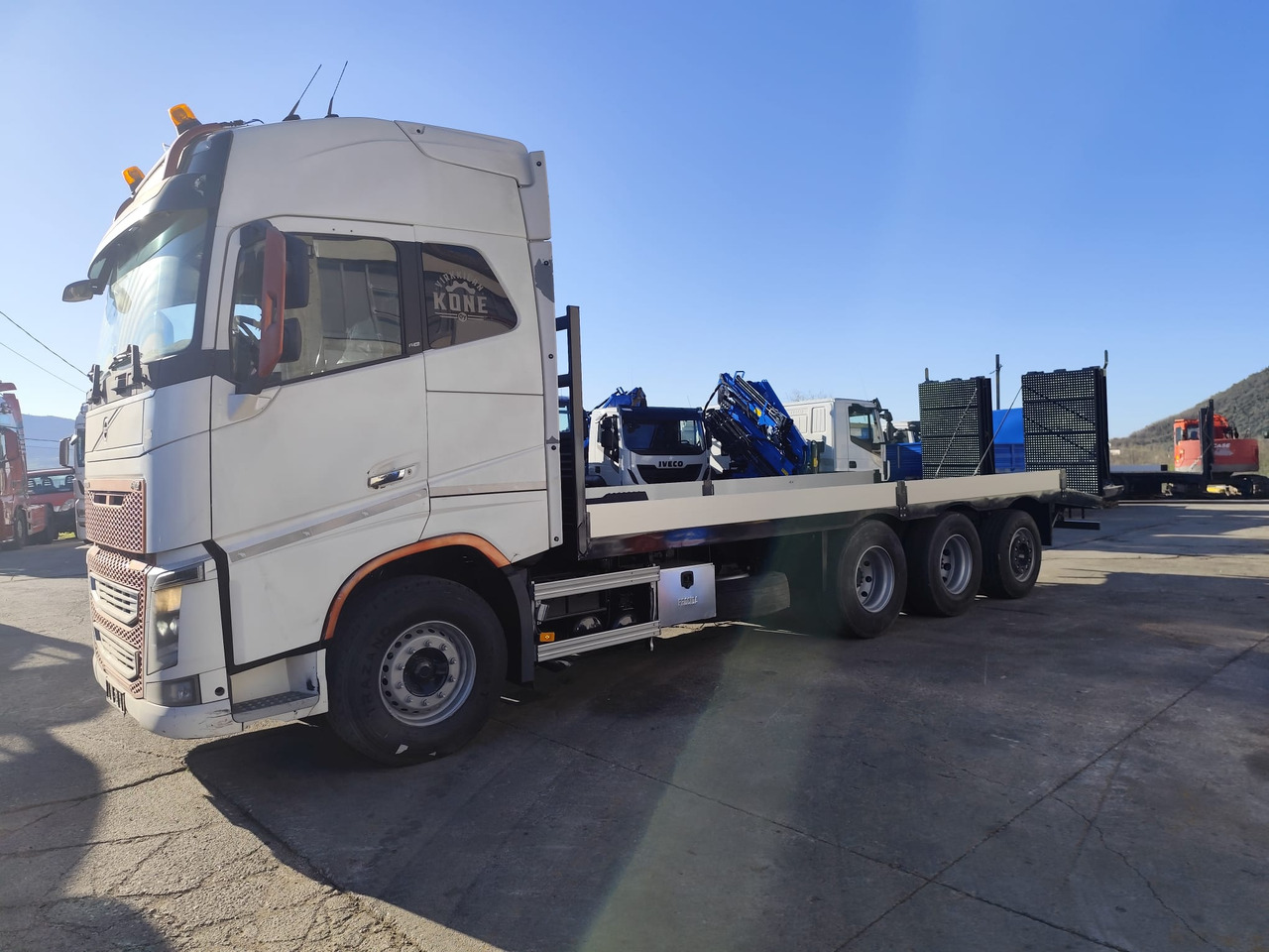 Dropside/ Flatbed truck VOLVO FH16.660: picture 15