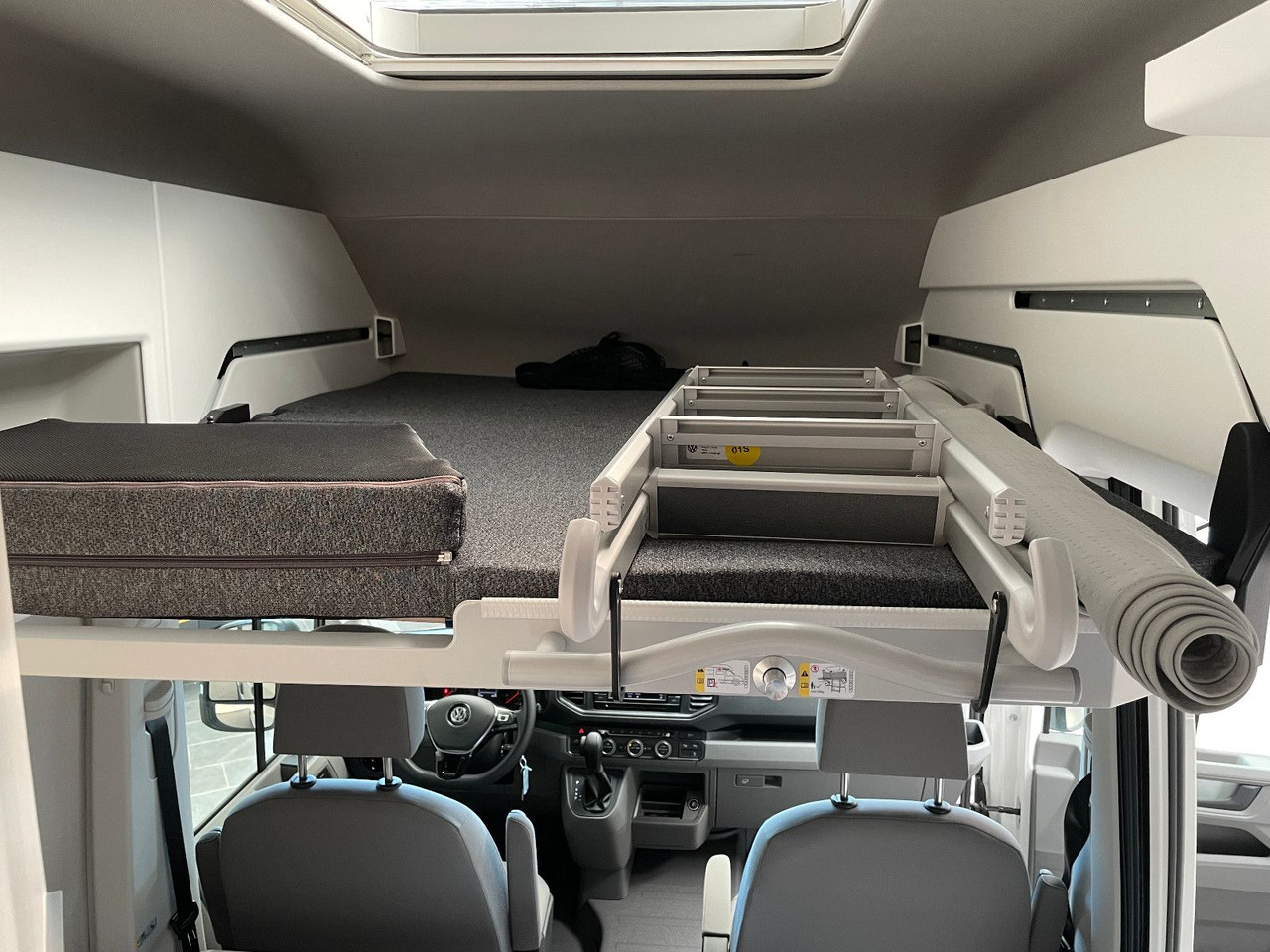 Volkswagen Crafter Grand California D-Heizung Kamera ACC - Camper: picture 5 Volkswagen Crafter Grand California D-Heizung Kamera ACC - Camper: picture 5