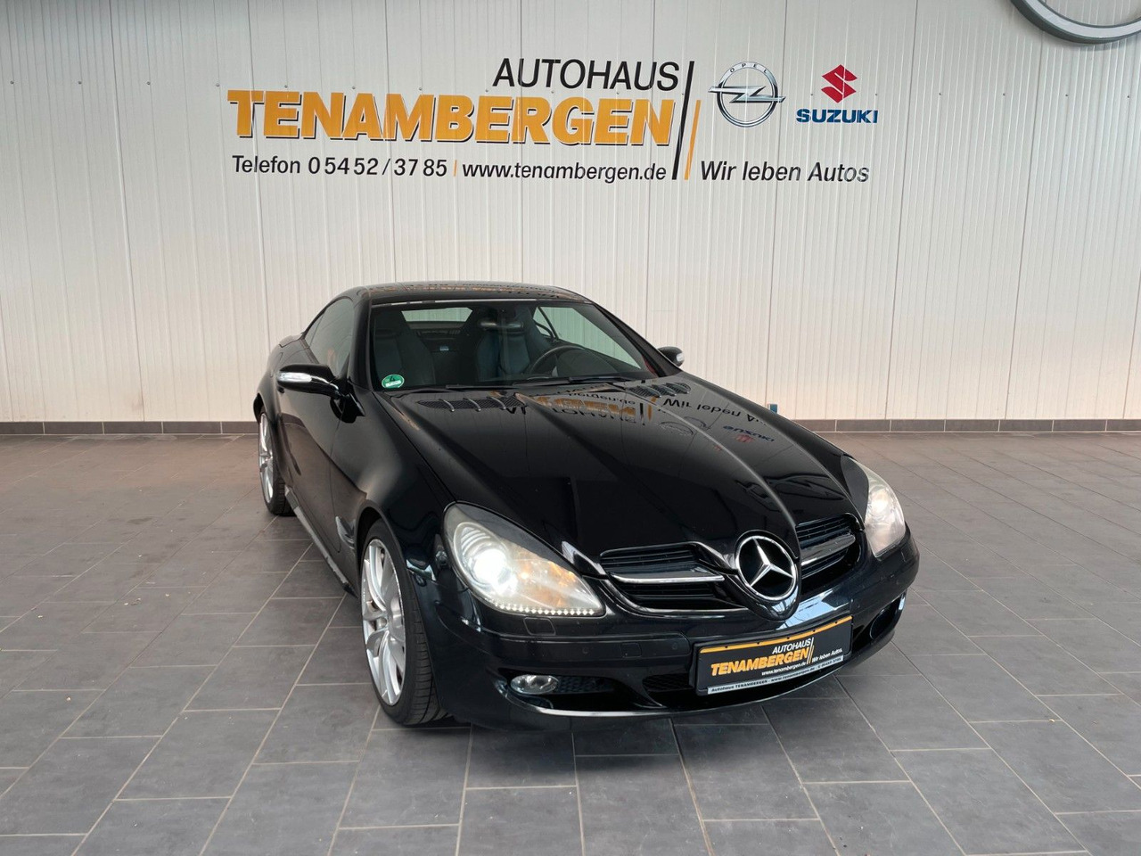 Mercedes-Benz SLK 200 SLK Roadster Navi Leder - Convertible: picture 2 Mercedes-Benz SLK 200 SLK Roadster Navi Leder - Convertible: picture 2