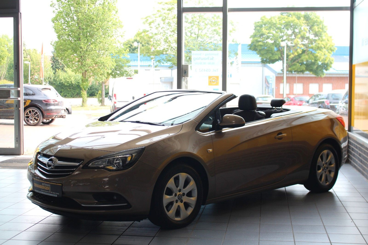 Opel Cascada Innovation AT Sitz- & Lenkradhzg BiXenon - Car: picture 4 Opel Cascada Innovation AT Sitz- & Lenkradhzg BiXenon - Car: picture 4