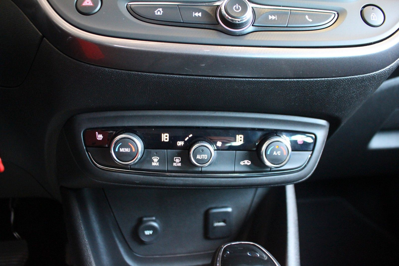 Sedan Opel Crossland (X) Innovation AT-6 Sitz- & Lenkradhzg: picture 16