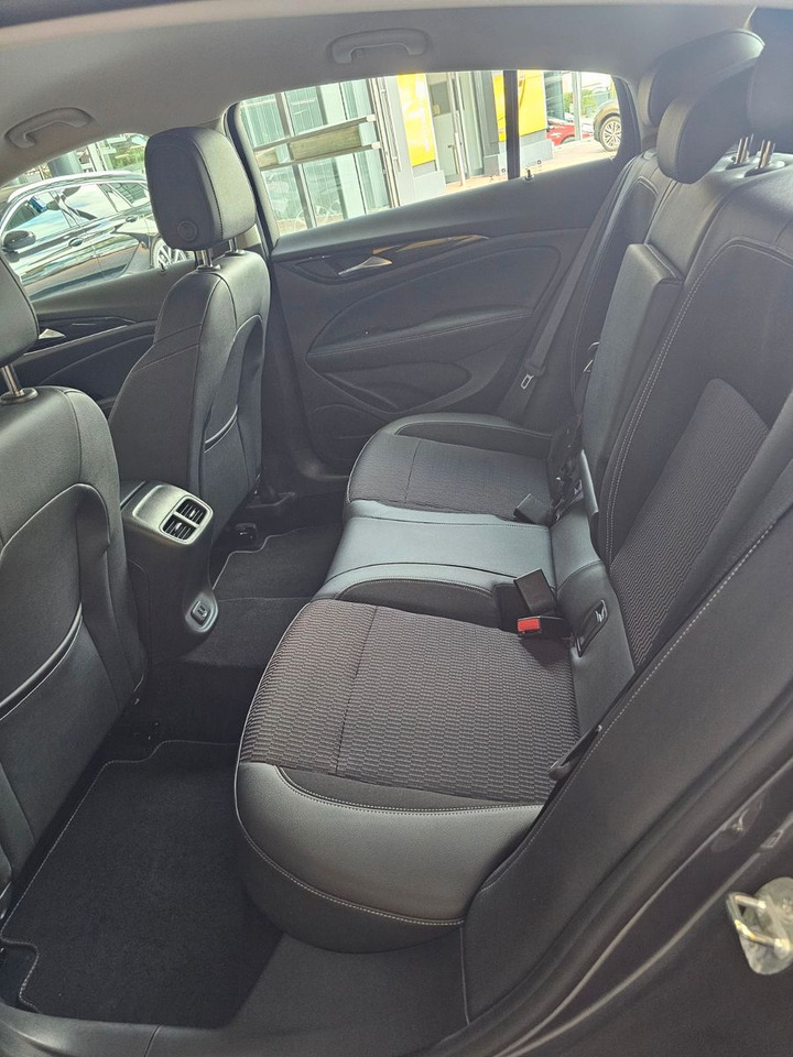 Opel Insignia B GS Elegance Memory Matrix SHZ Massage - Sedan: picture 5 Opel Insignia B GS Elegance Memory Matrix SHZ Massage - Sedan: picture 5