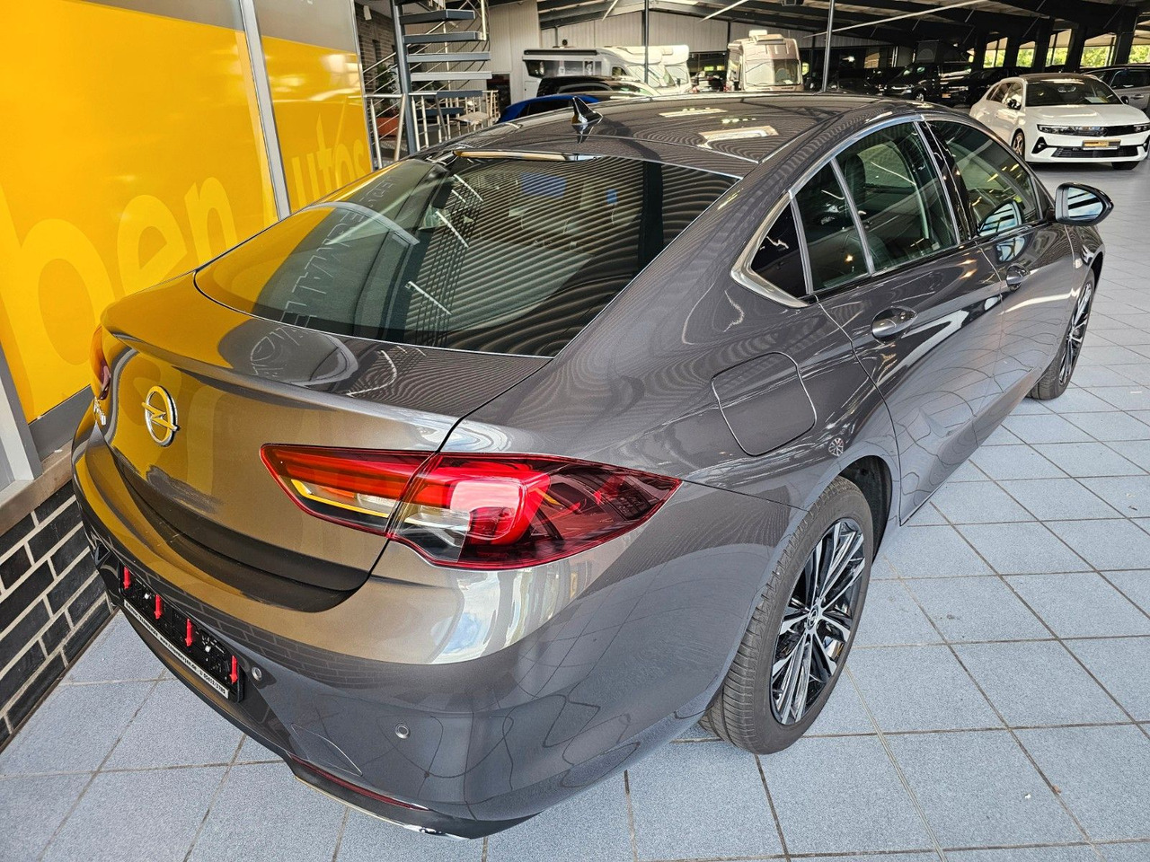 Opel Insignia B GS Elegance Memory Matrix SHZ Massage - Sedan: picture 2 Opel Insignia B GS Elegance Memory Matrix SHZ Massage - Sedan: picture 2
