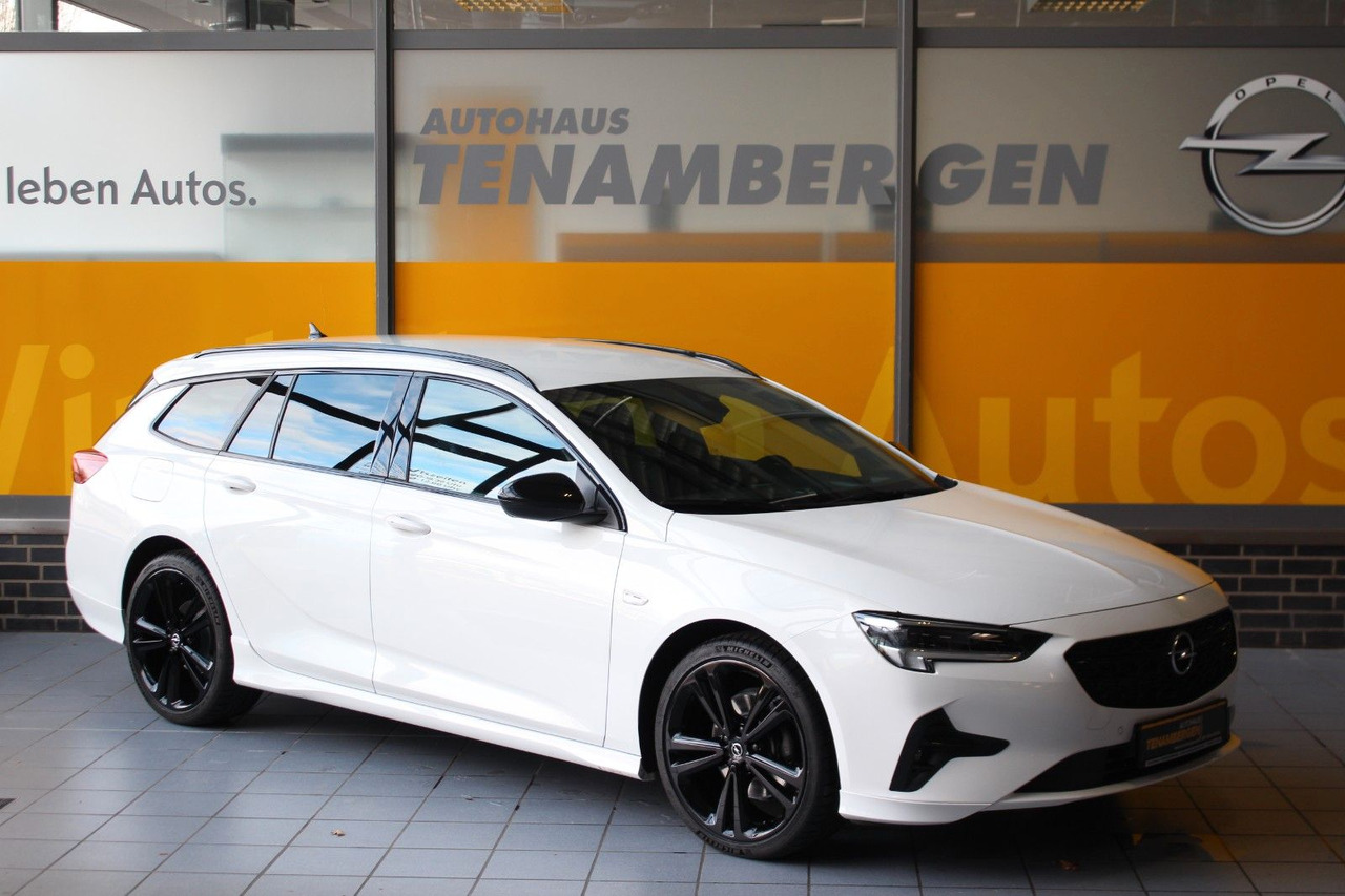 Opel Insignia B Sports Tourer Ultimate 4x4 AHK ACC - Car: picture 1 Opel Insignia B Sports Tourer Ultimate 4x4 AHK ACC - Car: picture 1