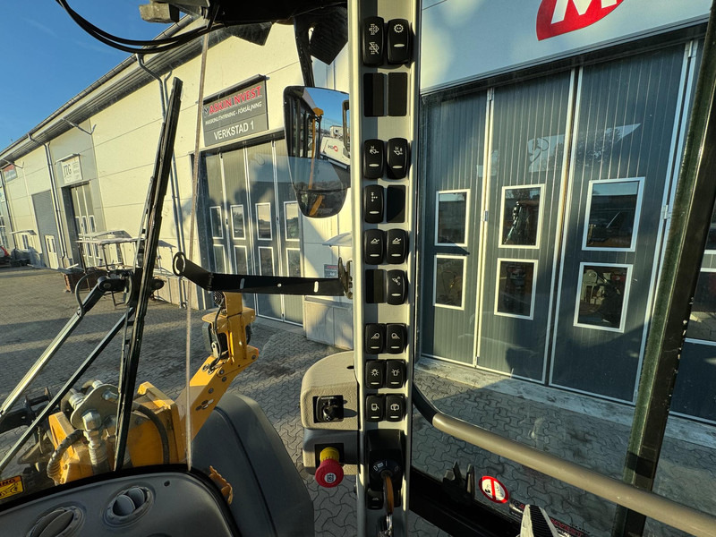 Leasing of Volvo L90H Volvo L90H Volvo L90H Volvo L90H: picture 16