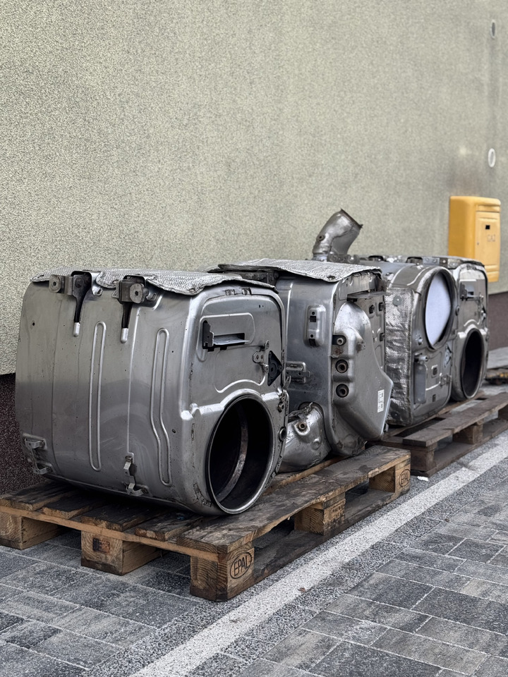 DAF XF 106 XG CF Efficient catalytic converters - Exhaust system for Truck: picture 1 DAF XF 106 XG CF Efficient catalytic converters - Exhaust system for Truck: picture 1