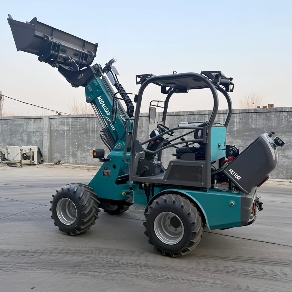 Mini Wheel Loader Euro 5 Engine| Kubota| Bondioli Pavesi| High Quality| Competit AK1100T - Wheel loader: picture 3 Mini Wheel Loader Euro 5 Engine| Kubota| Bondioli Pavesi| High Quality| Competit AK1100T - Wheel loader: picture 3