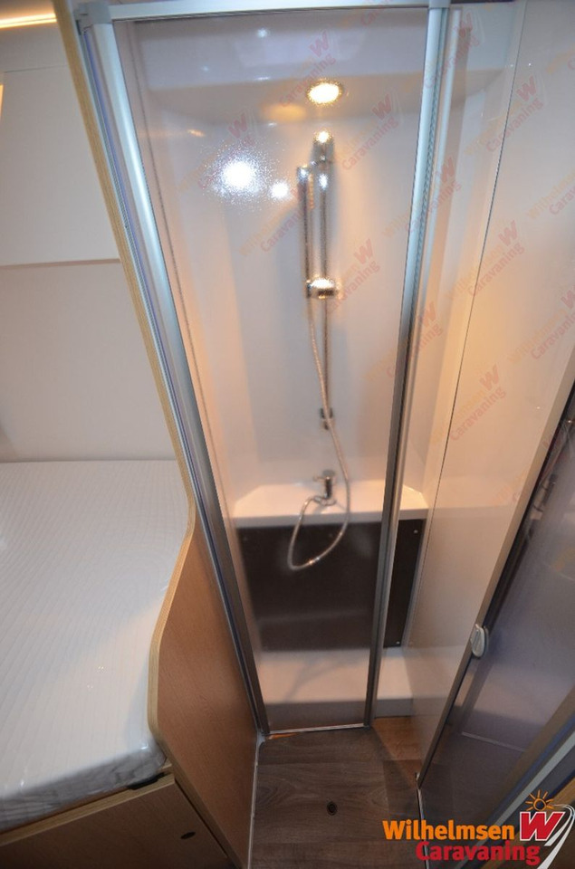 Semi-integrated motorhome Sunlight Adventure T 68 180 PS Autom.*Hubbett*5.Sitzplatz: picture 13