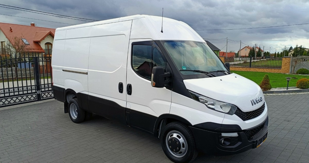 Panel van Iveco Daily 35C13 Blaszak L3H2 na bliźniakach VAT 23: picture 9
