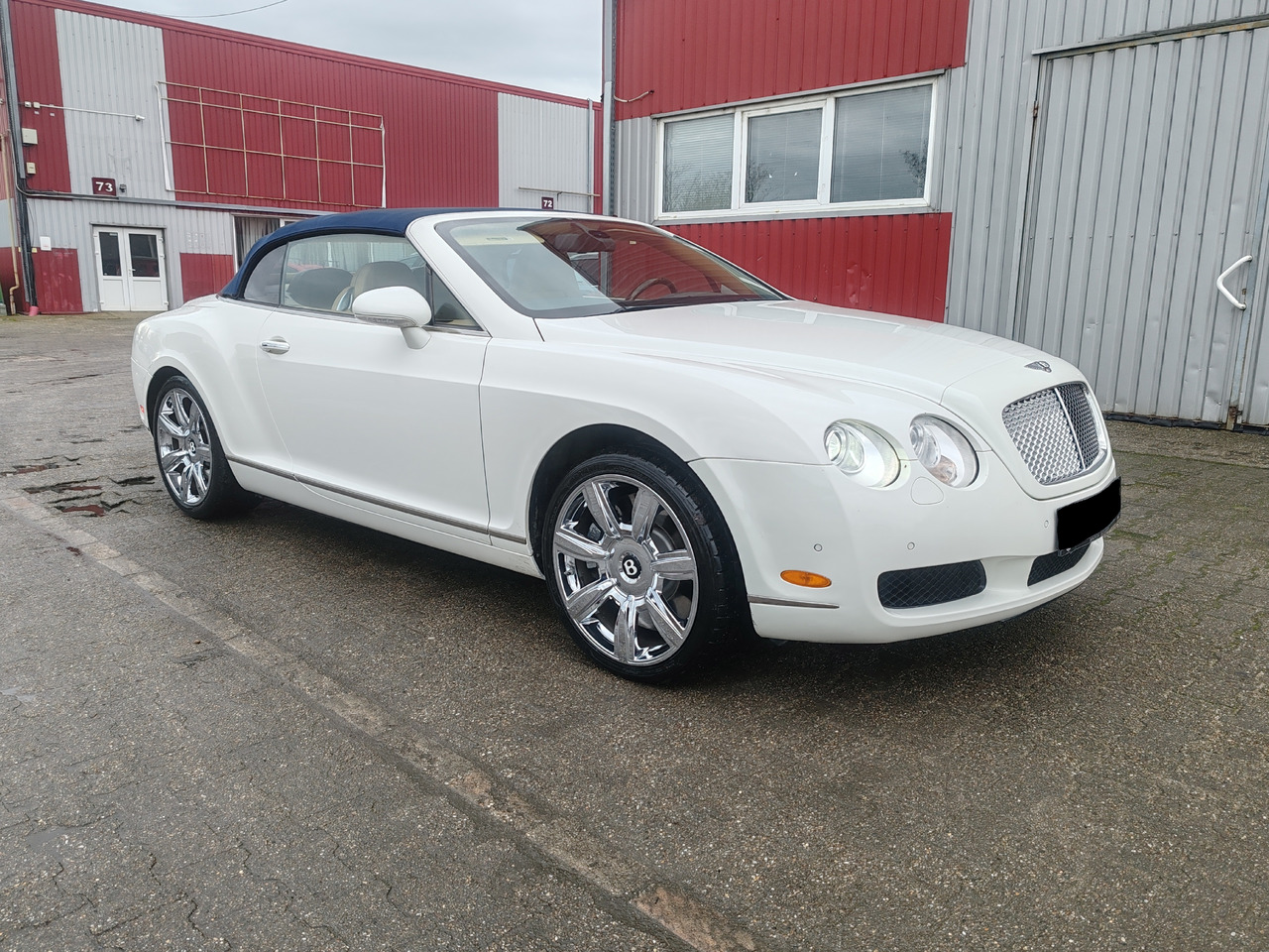 Bentley Continental GT Coupe Cabrio - Car: picture 2 Bentley Continental GT Coupe Cabrio - Car: picture 2
