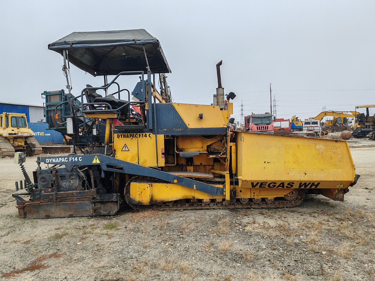 Dynapac F14C - Asphalt distributor: picture 2 Dynapac F14C - Asphalt distributor: picture 2