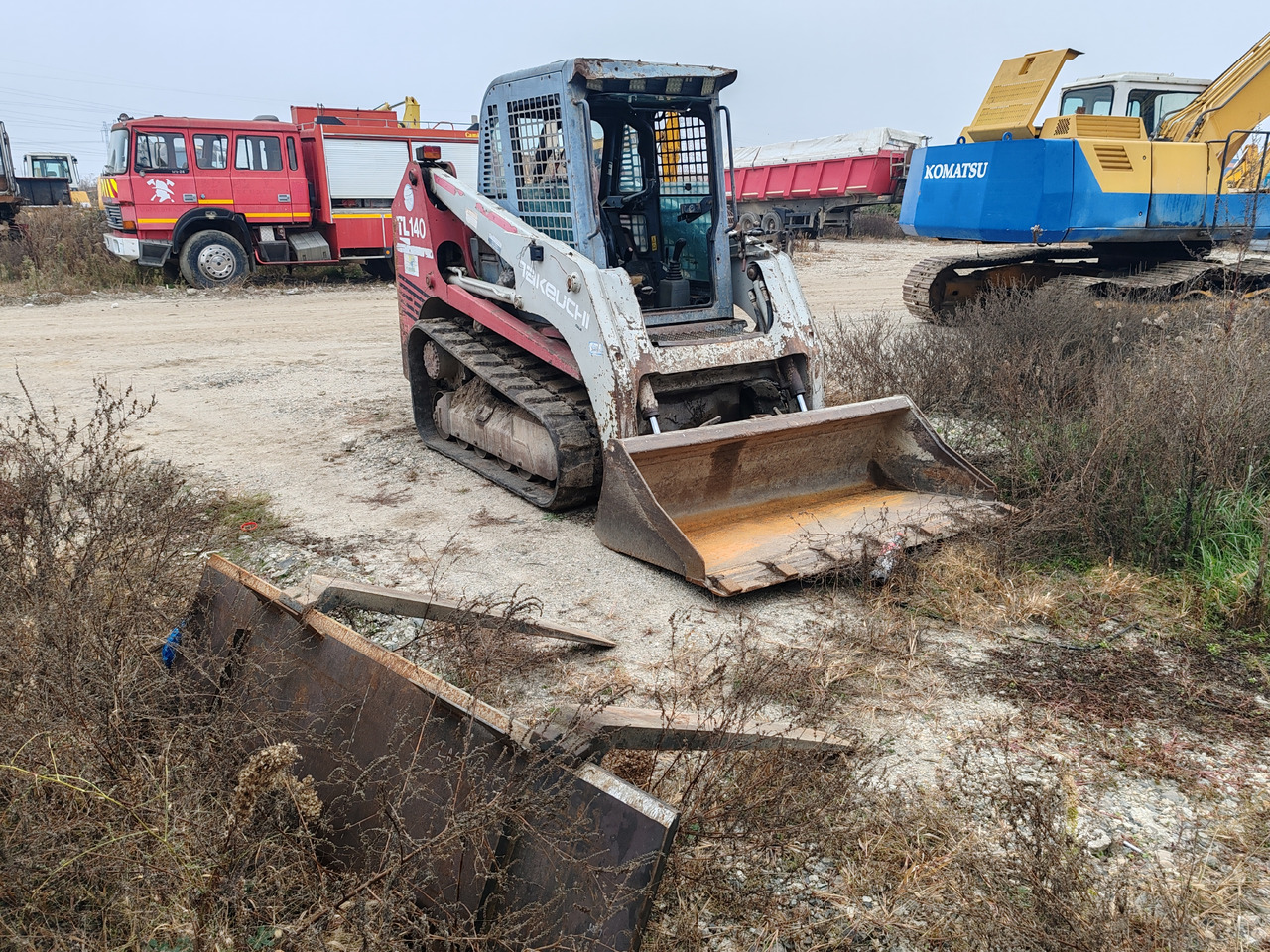 Takeuchi TL140 - Compact track loader: picture 3 Takeuchi TL140 - Compact track loader: picture 3