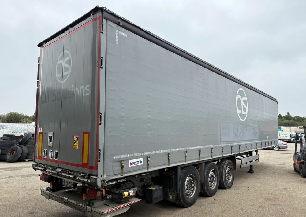 Schmitz Cargobull - Curtainsider semi-trailer: picture 3 Schmitz Cargobull - Curtainsider semi-trailer: picture 3