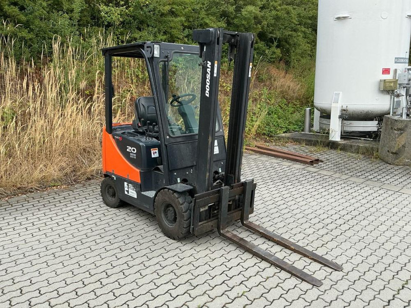 Doosan D209C-5 - Construction machinery: picture 3 Doosan D209C-5 - Construction machinery: picture 3
