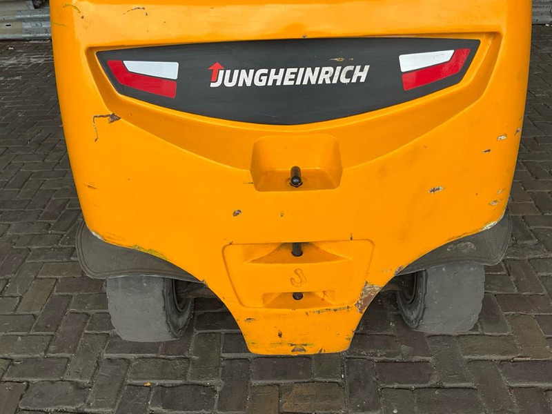 Jungheinrich EFG 545 - Forklift: picture 5 Jungheinrich EFG 545 - Forklift: picture 5
