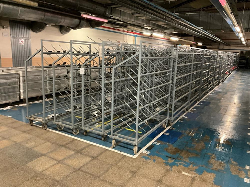 Onbekend - Material handling equipment: picture 1 Onbekend - Material handling equipment: picture 1