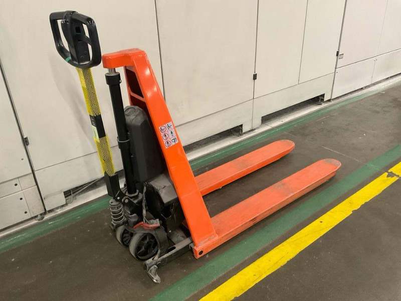 Toyota HHL 100 - Forklift: picture 2 Toyota HHL 100 - Forklift: picture 2
