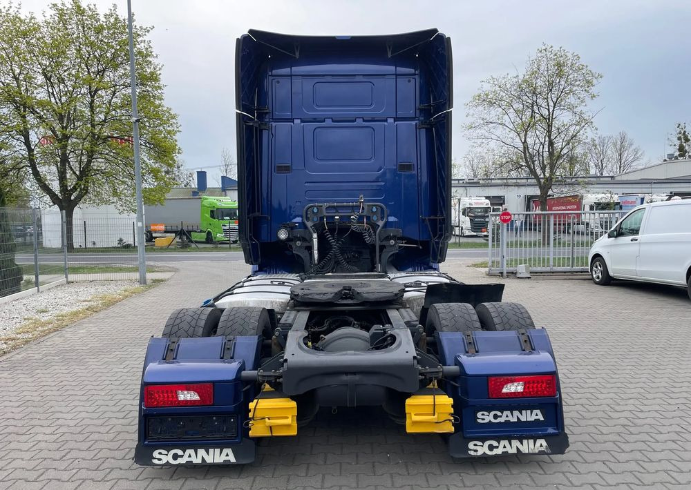 Scania R450 Topline King/ Mega/ LowDeck/ Zbiorniki 1400 l - Tractor unit: picture 5 Scania R450 Topline King/ Mega/ LowDeck/ Zbiorniki 1400 l - Tractor unit: picture 5