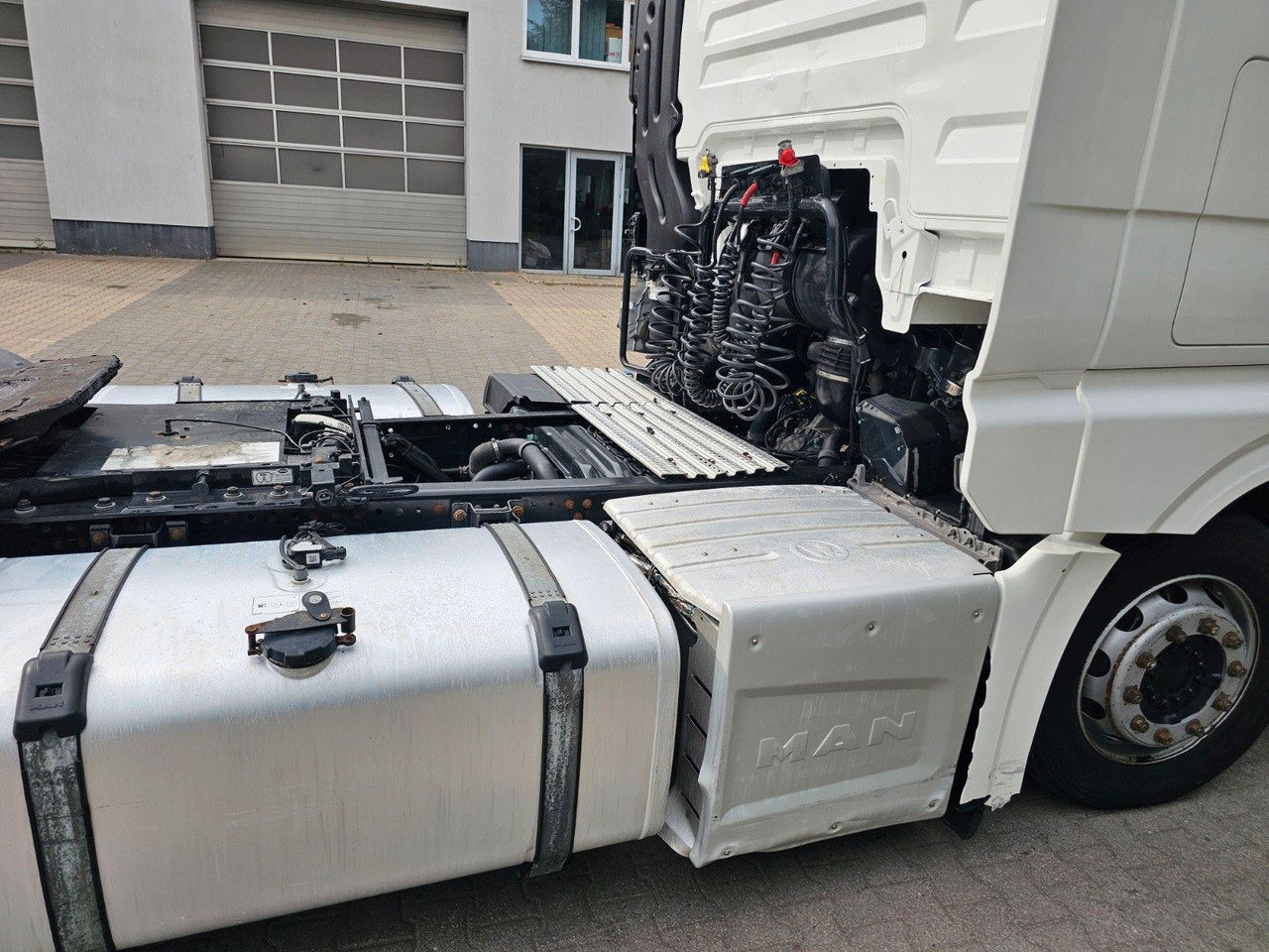 Leasing of  MAN TGX 18.510 XXL INTARDER - Motor , Rahmen 100% OK MAN TGX 18.510 XXL INTARDER - Motor , Rahmen 100% OK: picture 11