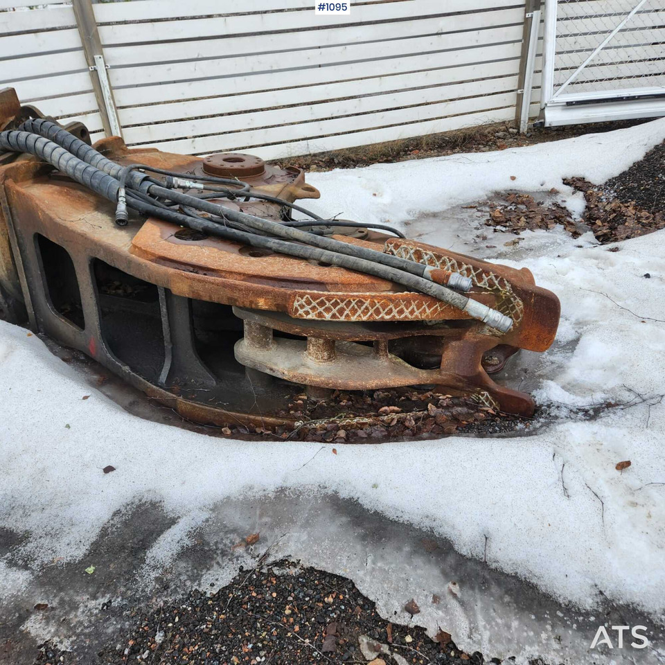 NPK Pulverizer - Demolition shears for Construction machinery: picture 3 NPK Pulverizer - Demolition shears for Construction machinery: picture 3