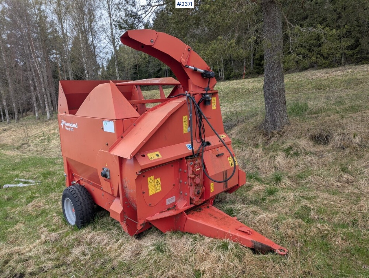 Bale cutter / Feed shredder Kverneland Taarup 853 - Hay and forage equipment: picture 1 Bale cutter / Feed shredder Kverneland Taarup 853 - Hay and forage equipment: picture 1