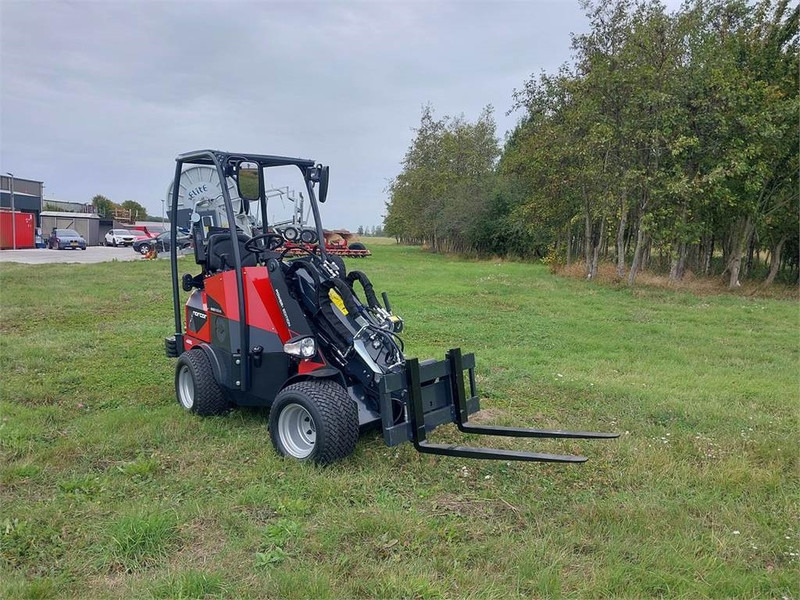 NORCAR a6226 automotive - Compact track loader: picture 5 NORCAR a6226 automotive - Compact track loader: picture 5