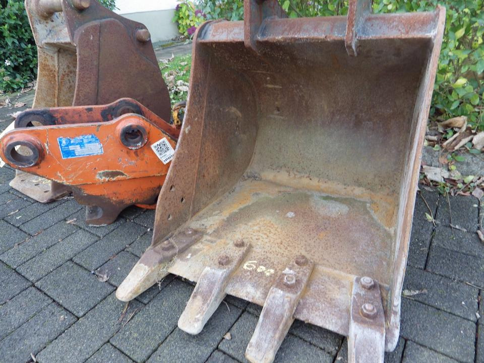 Cat 305 LEH Schnellwechsler + 2 Tieflöffel Cat - Excavator bucket: picture 3 Cat 305 LEH Schnellwechsler + 2 Tieflöffel Cat - Excavator bucket: picture 3