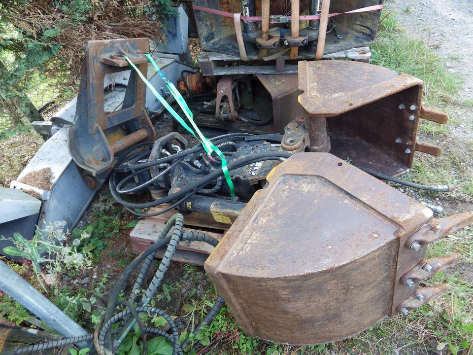 Greifer Kinshofer C18 60 mit Lehnhoff MS10 - Clamshell bucket for Construction machinery: picture 2 Greifer Kinshofer C18 60 mit Lehnhoff MS10 - Clamshell bucket for Construction machinery: picture 2