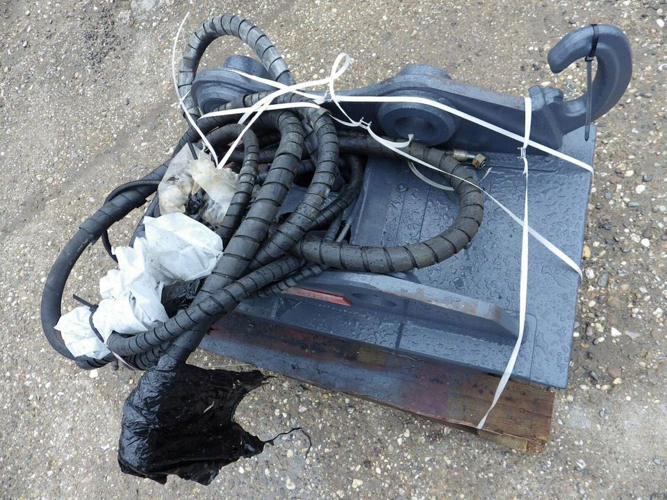 OilQuick OQ80  Schnellwechsler  SWE  (netto 5000,00 Euro) - Quick coupler: picture 4 OilQuick OQ80  Schnellwechsler  SWE  (netto 5000,00 Euro) - Quick coupler: picture 4