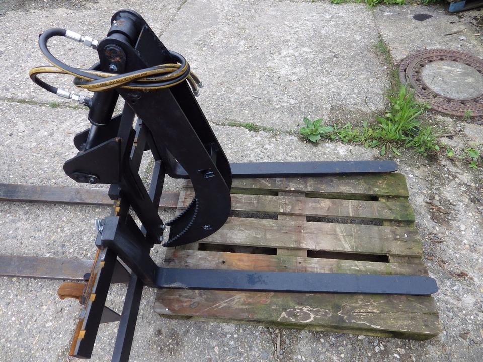 Forks Palettengabel / Poltergabel hydr. Niederhalter (1100,00 netto): picture 6