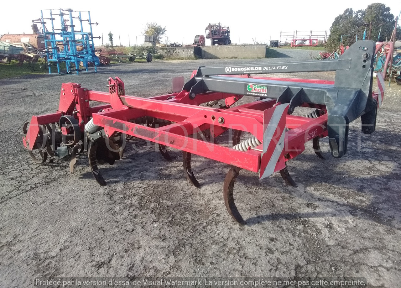 KONGSKILDE DECHAUMEUR DELTAFLEX 3000 - Soil tillage equipment: picture 4 KONGSKILDE DECHAUMEUR DELTAFLEX 3000 - Soil tillage equipment: picture 4