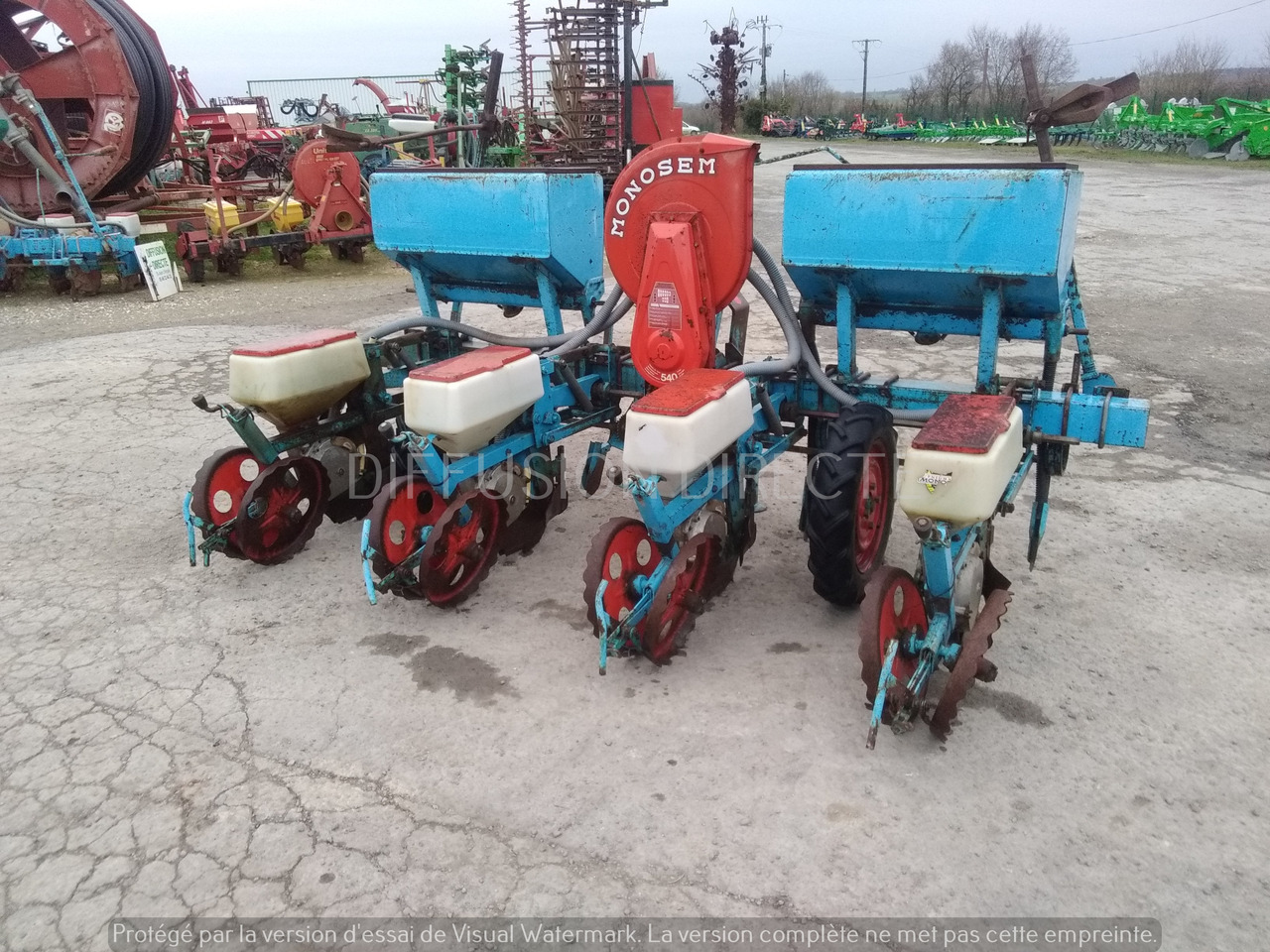 MONOSEM SEMOIR MONOGRAINE PNU - Precision sowing machine: picture 3 MONOSEM SEMOIR MONOGRAINE PNU - Precision sowing machine: picture 3